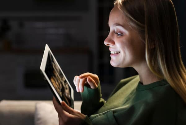 woman with tablet